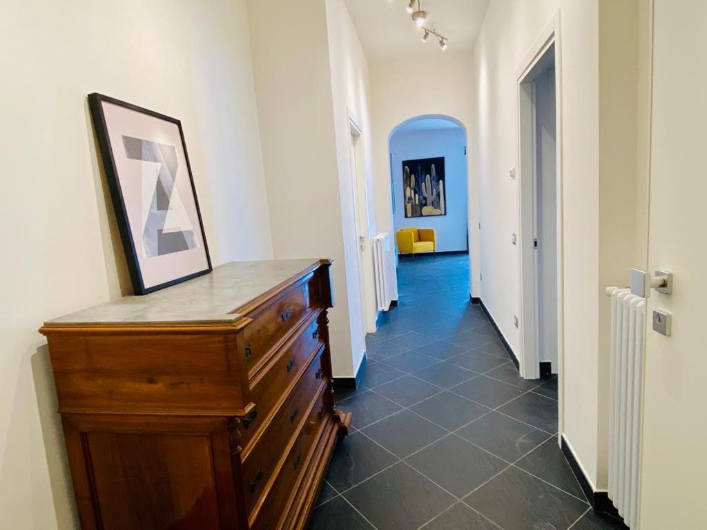 Sea View Apartment 5 Mt From The Beach Salerno Exterior photo