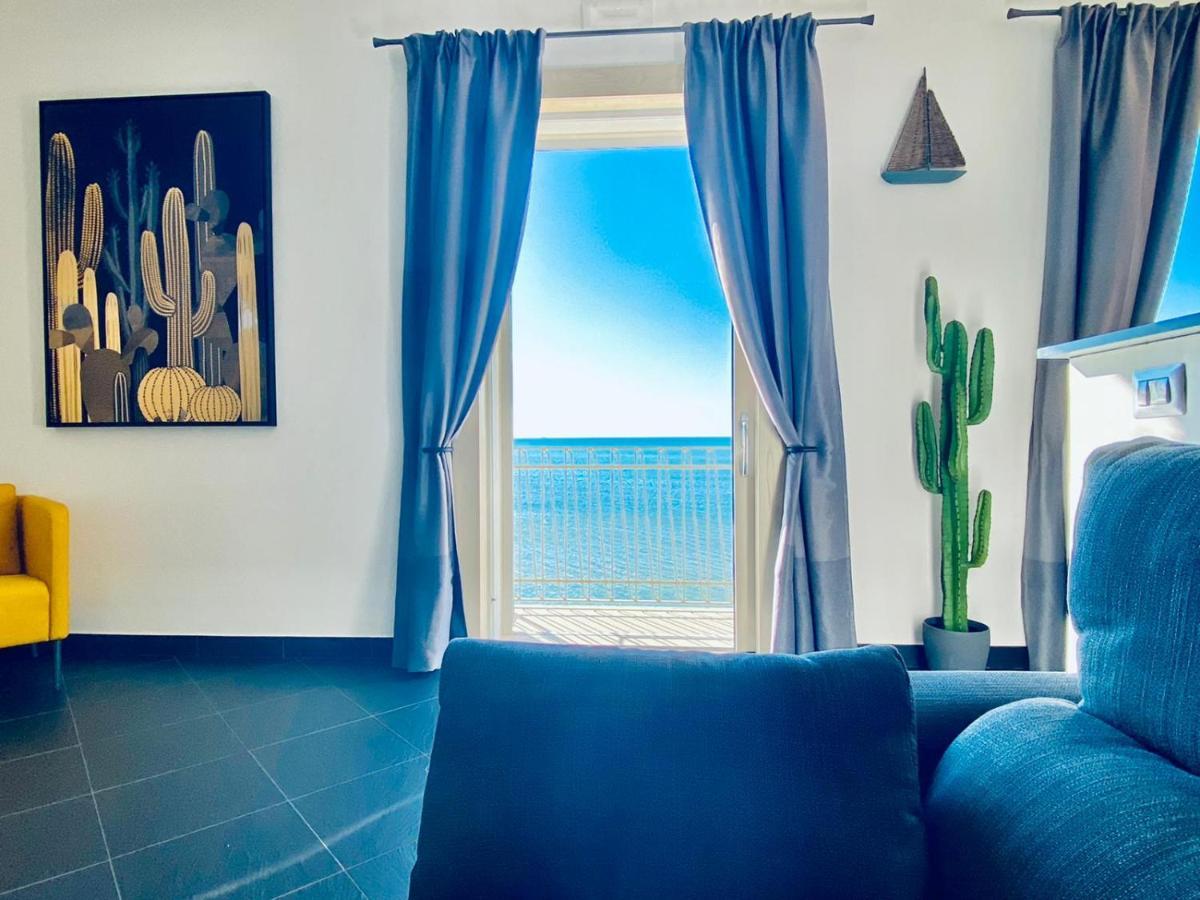Sea View Apartment 5 Mt From The Beach Salerno Exterior photo